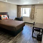 West Inn Nau - Downtown Flagstaff
